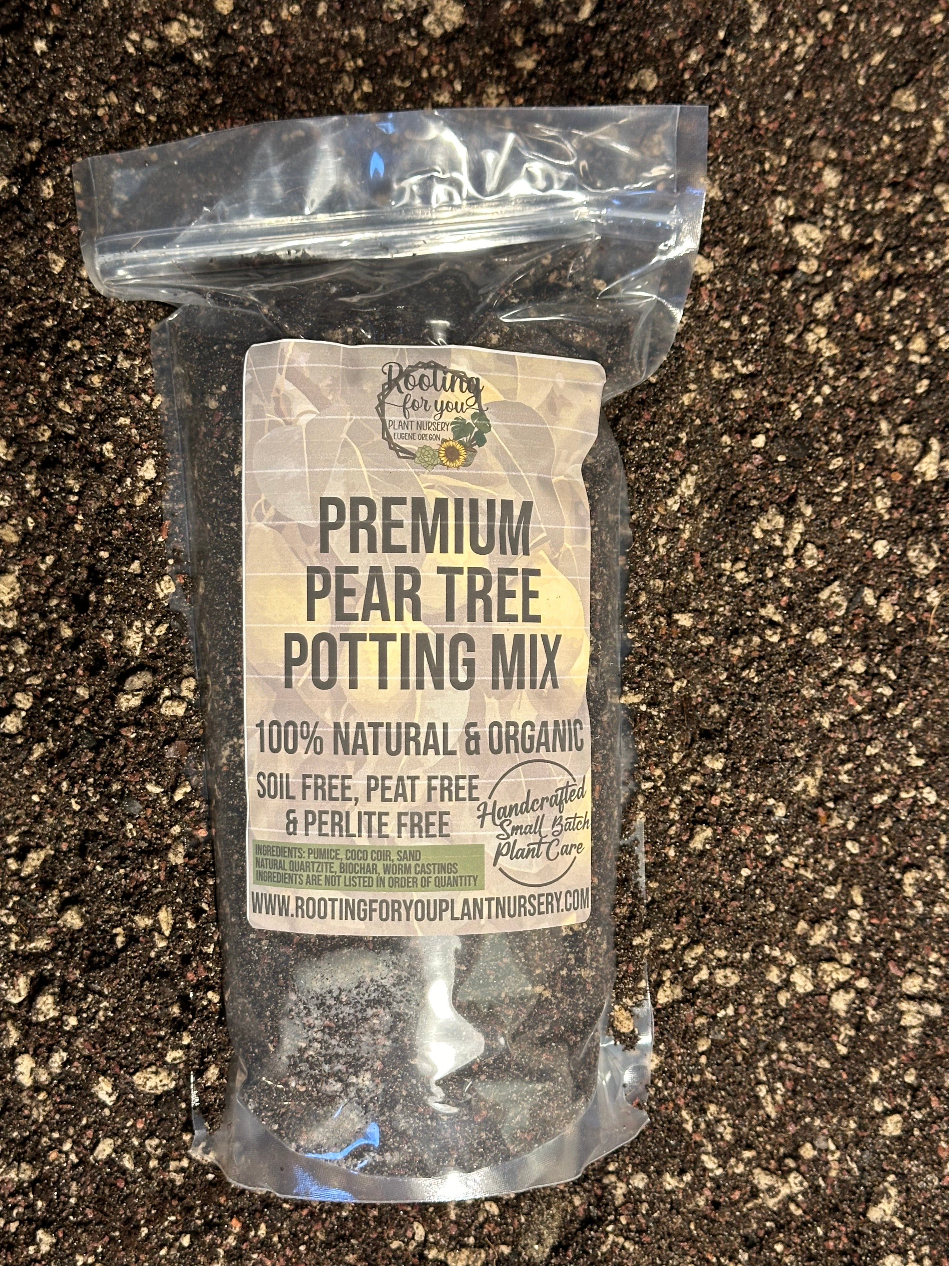 Pear Tree Premium Potting Mix | The American Gringo